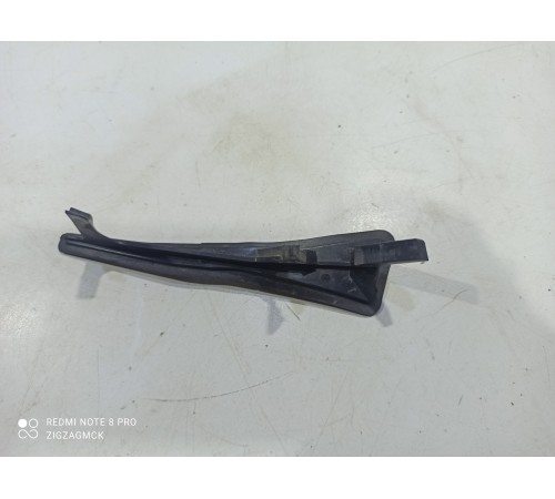 Накладка крыла(передняя левая)