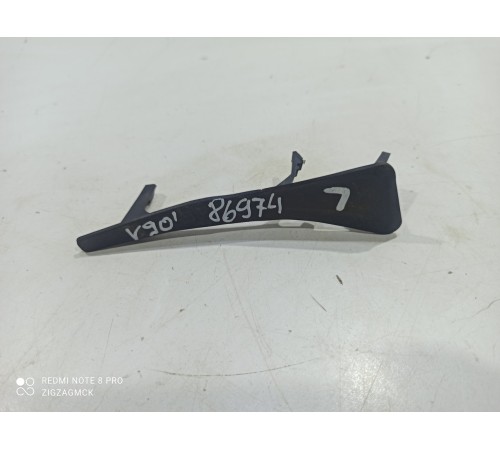 Накладка крыла(передняя левая)