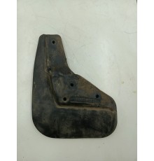 Брызговик задний левый