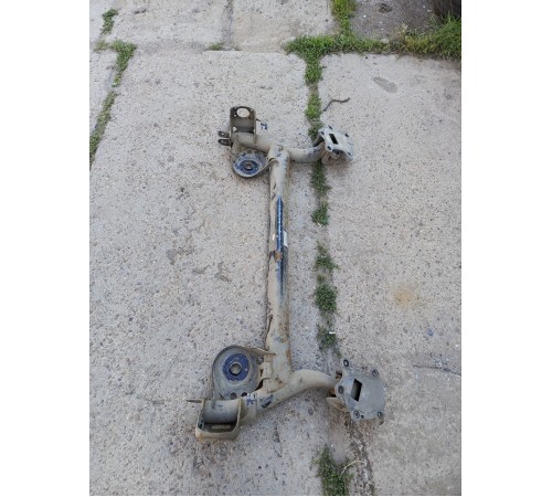 Балка (подрамник) задняя