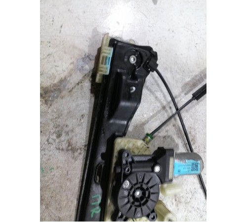 Стеклоподъемник двери передний правый