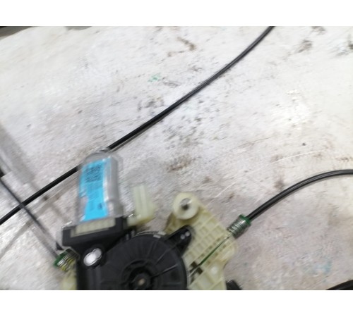 Стеклоподъемник двери передний правый