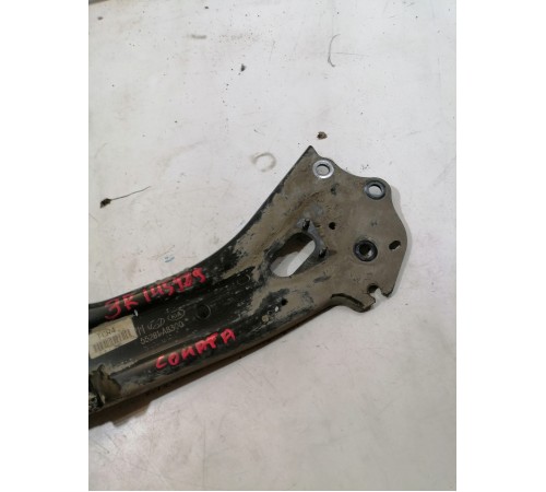 Рычаг задний правый