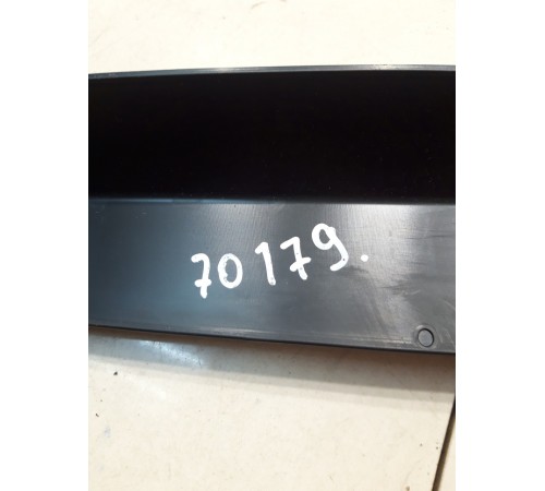 Накладка багажника(верхняя)