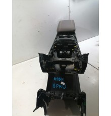 Центральная консоль с подлокотником