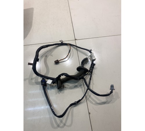 Электропроводка двери (задняя, правая)