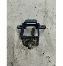 Петля крышки багажника(правая)