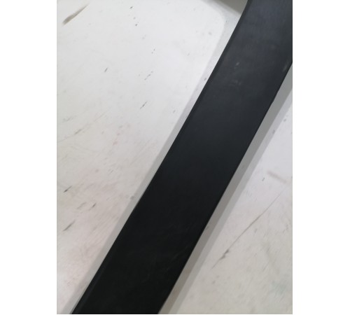 Молдинг двери задний левый (нижний)