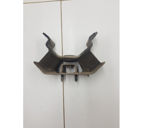 Подушка опора АКПП коробки передач