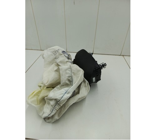 Подушка безопасности водителя