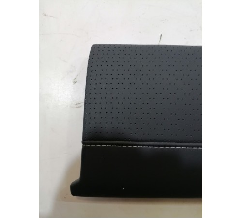 Накладка декоративная передняя правая