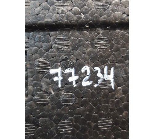 Шумоизоляция пола кузова задняя