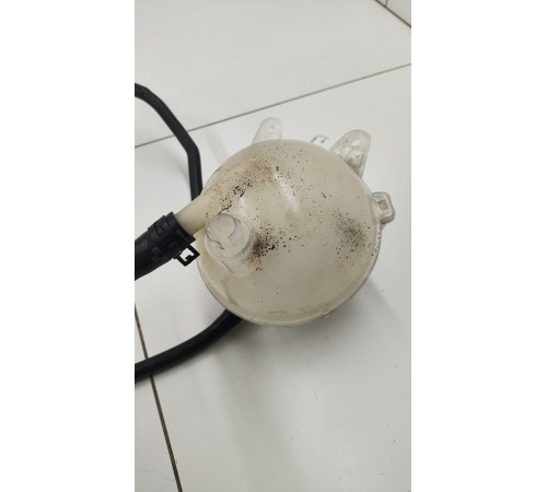 Бачок расширительный