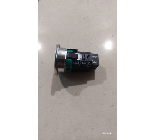 Кнопка запуска двигателя start/stop