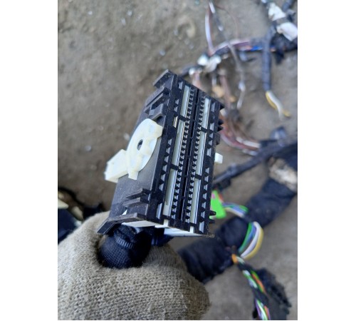 Электропроводка салона