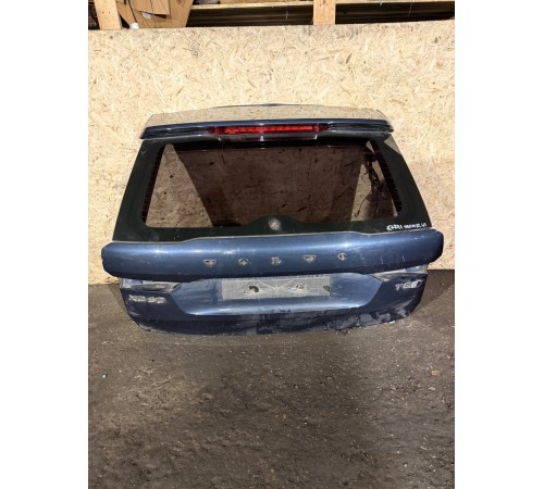 Крышка багажника в сборе со стеклом