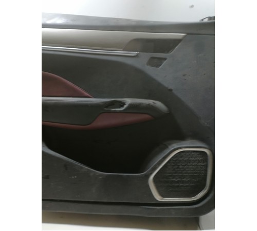 Обшивка двери передняя левая