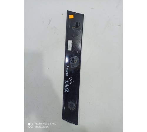 Накладка двери (задняя правая)