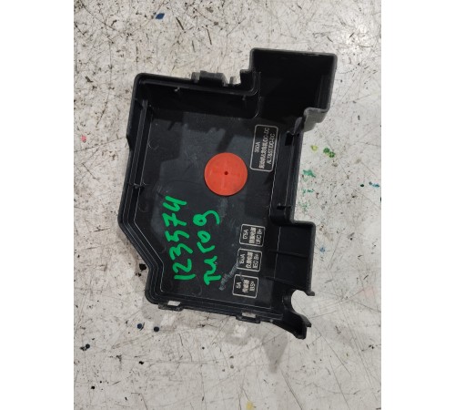 Крышка клеммы аккумулятора плюсовая