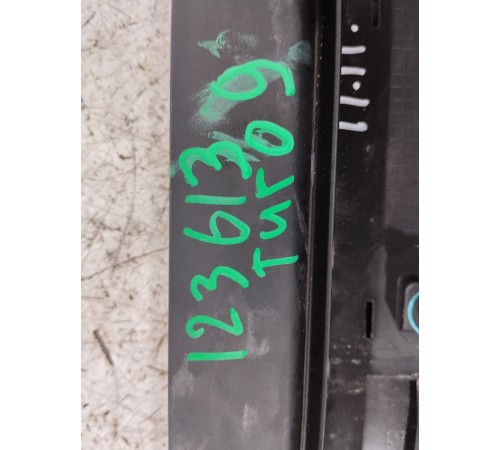 Накладка двери передняя правая