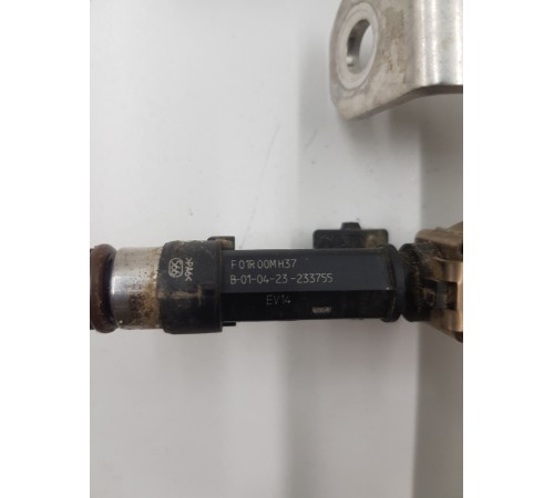 Рампа топливная с форсунками