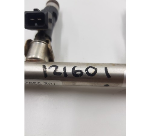 Рампа топливная с форсунками