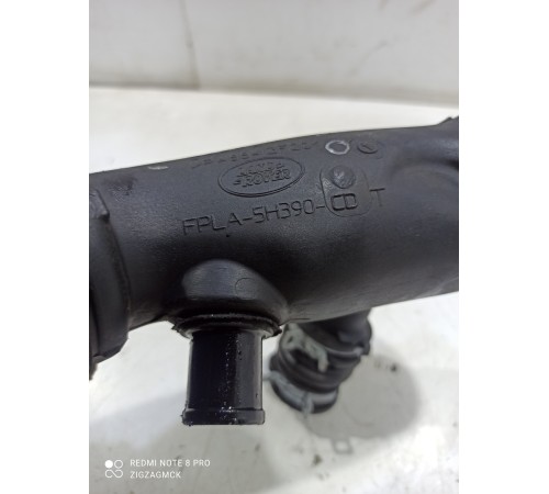 Патрубок воздушного фильтра