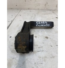 кронштейн переднего моста правый