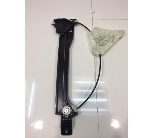 Стеклоподьемник электрический задний правый