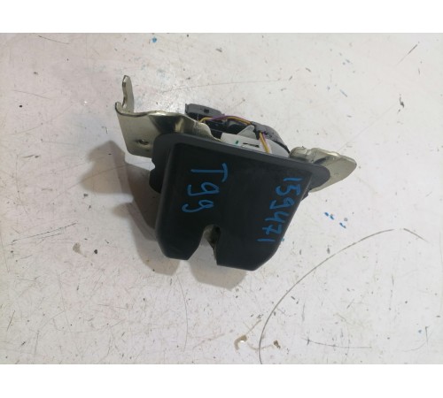 Замок багажника