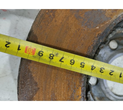 Тормозной диск передний левый