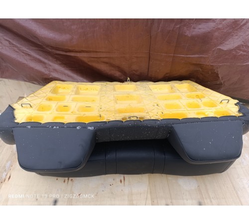 Задний ряд сидений