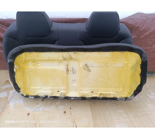 Задний ряд сидений