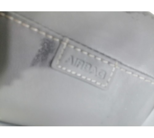 Спинка заднего сидения левая 