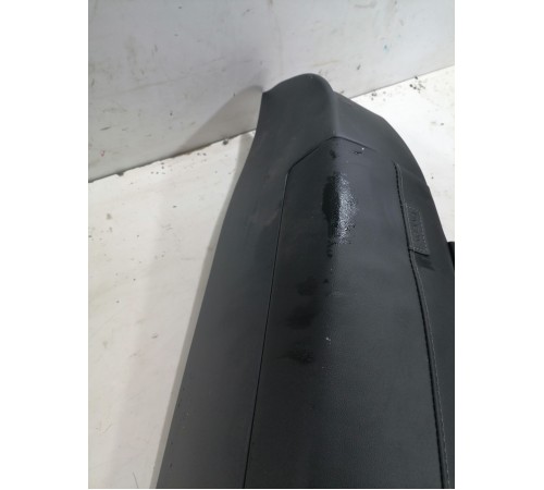 Спинка заднего сидения левая 