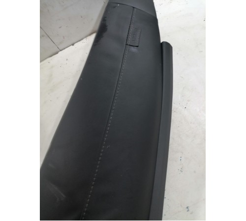 Спинка заднего сидения левая 