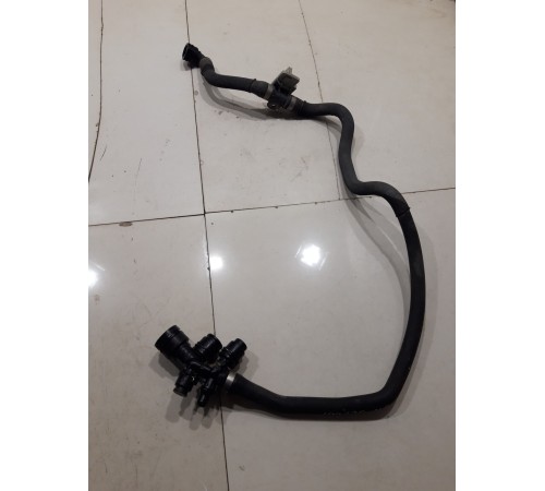 Патрубок радиатора