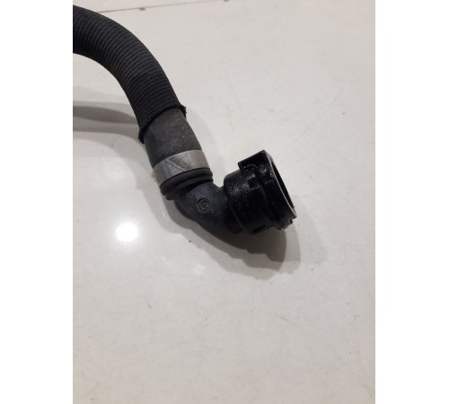 Патрубок радиатора