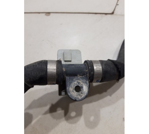 Патрубок радиатора