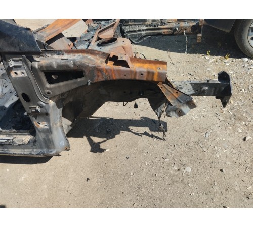 Лонжерон (четверть) передний правый