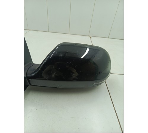 Зеркало заднего вида боковое левое