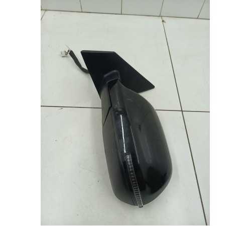 Зеркало заднего вида боковое левое