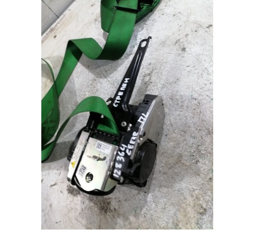 Ремень безопасности передний левый