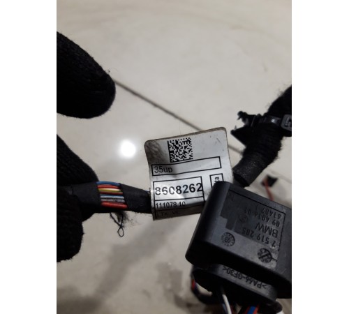 Электропроводка двери (передняя левая)