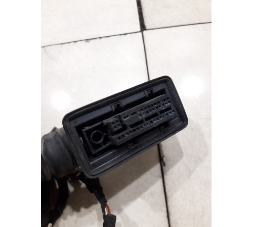 Электропроводка двери (передняя левая)