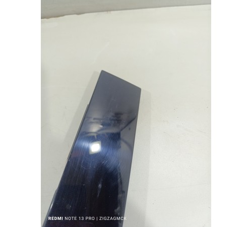 Накладка рамки стекла задняя правая