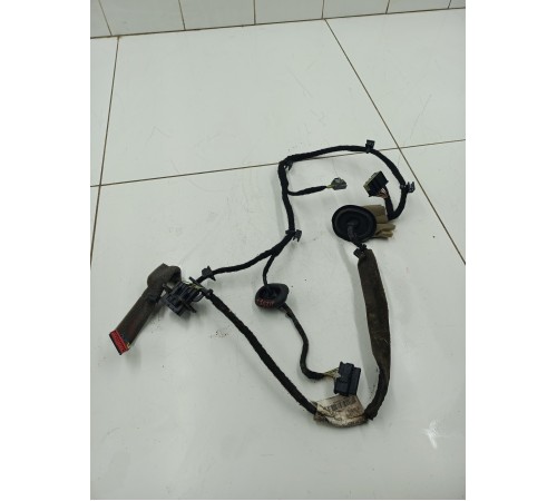 Электропроводка двери задняя левая