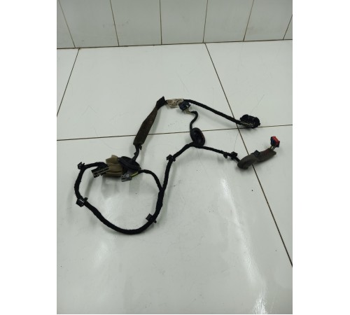 Электропроводка двери задняя левая