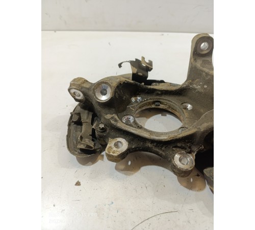 Кулак подвески задний левый, цапфа