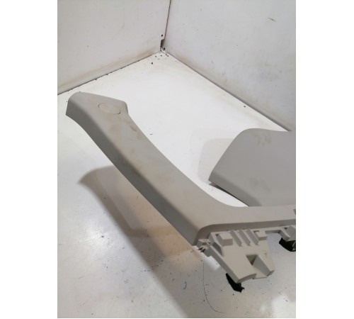 Обшивка стойки правая